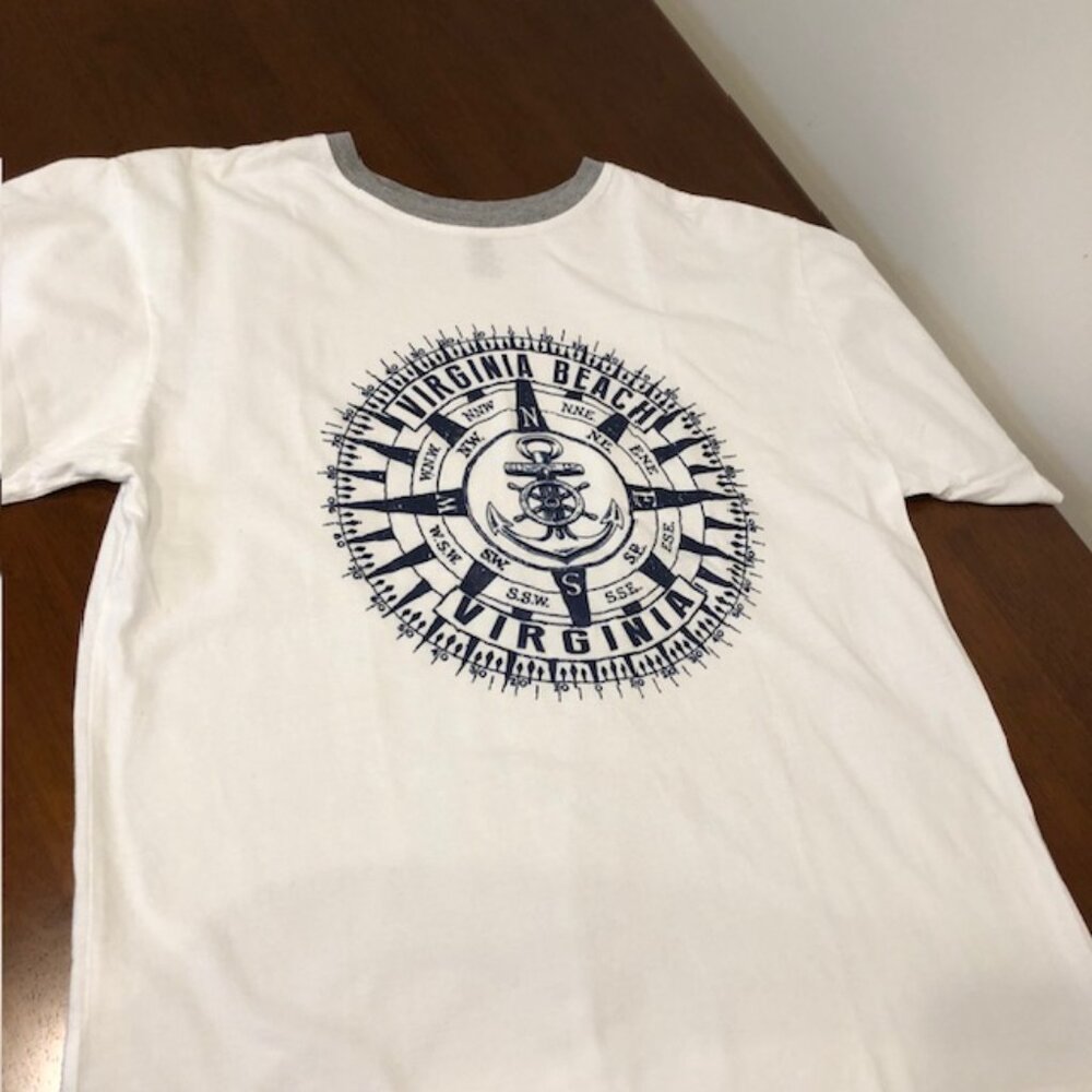 Virginia Beach Anchor Graphic Print Crew Neck T-Shirt Size L.